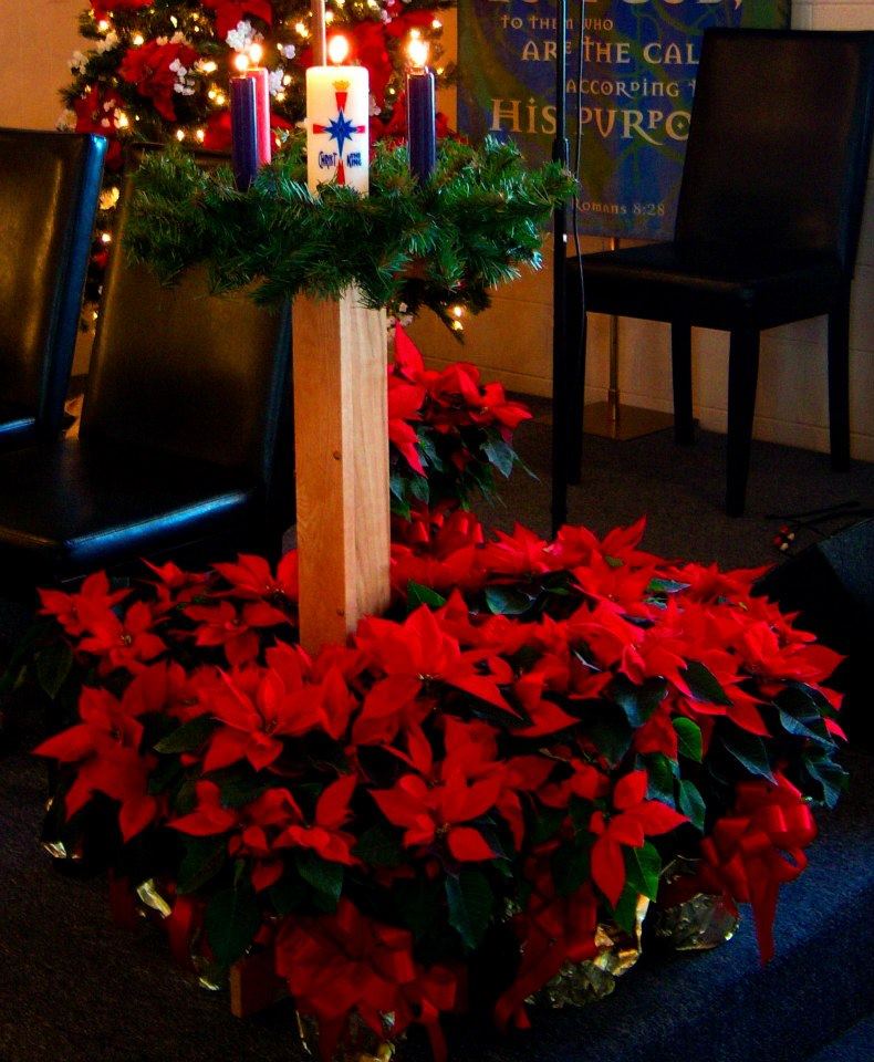 Christmas Church Decorations - Dec 2011 Photos | St. Paul Parish ...